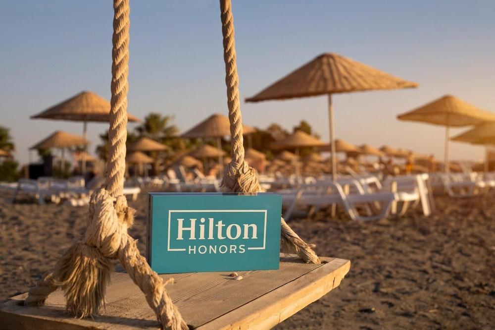 Hampton By Hilton Izmir Aliaga Hotel Ngoại thất bức ảnh
